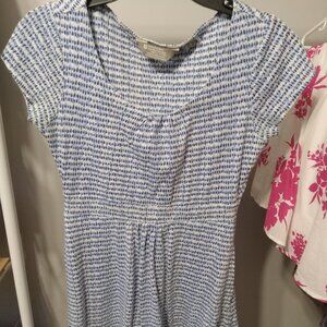 Ladies Mountain Warehouse UV protected spring/summer dress with pockets size 4